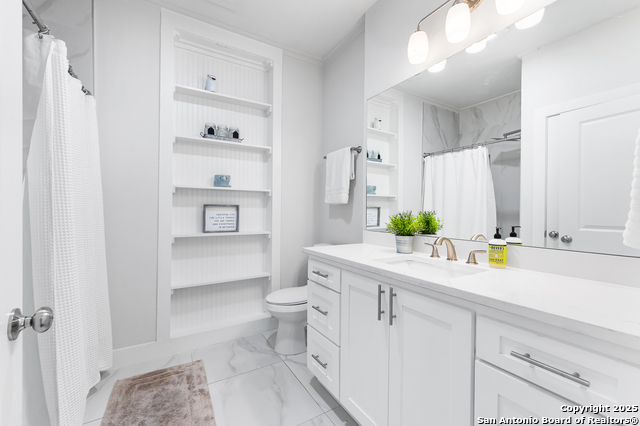 Listing photo id 42 for 136 Evergreen W