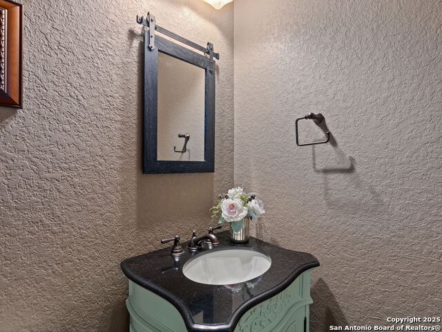 Image 15 of 71 For 181 Highland Meadows