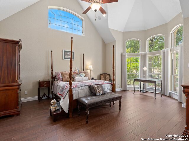 Image 16 of 71 For 181 Highland Meadows