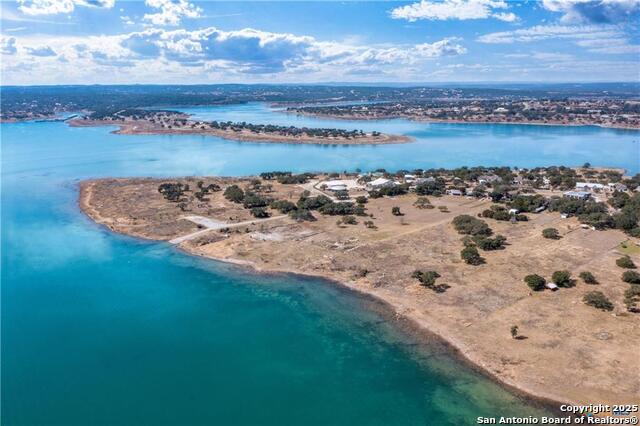 Image 36 of 44 For 2004 Lakeland Drive 5a