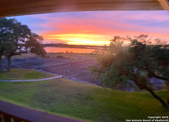 Image 41 of 44 For 2004 Lakeland Drive 5a