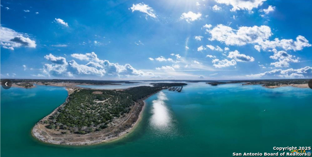 Image 42 of 44 For 2004 Lakeland Drive 5a