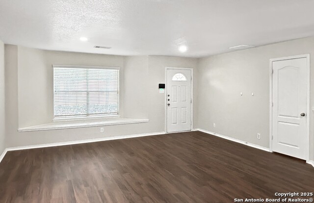 Listing photo id 3 for 11118 Ballard Peak