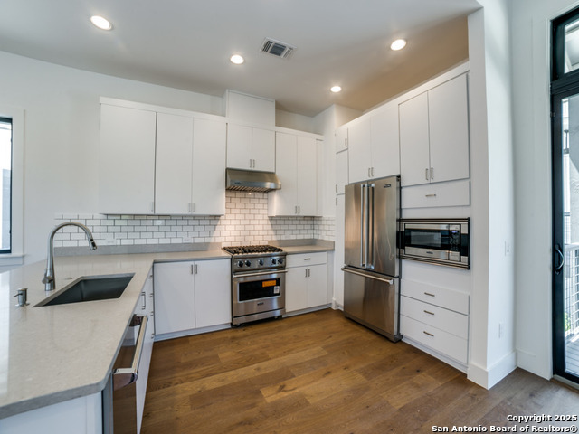 Image 15 of 26 For 1226 Presa S 400