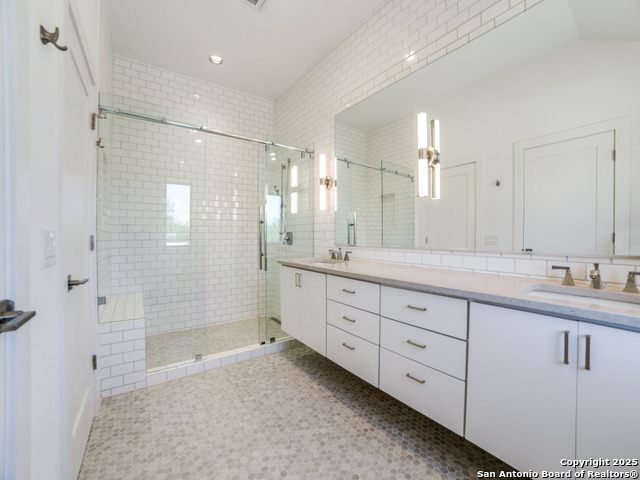 Image 21 of 26 For 1226 Presa S 400