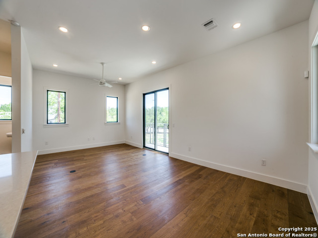 Image 8 of 26 For 1226 Presa S 400