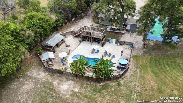 Image 91 of 94 For 683 & 695 Albert Street