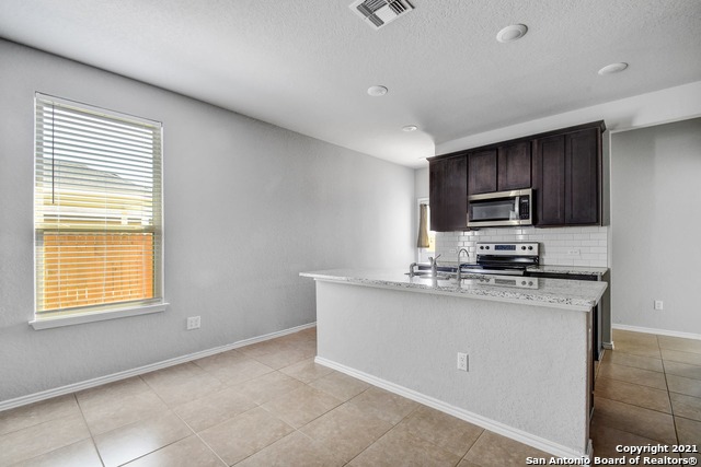 Image 11 of 25 For 10019 Rancho Real Rd