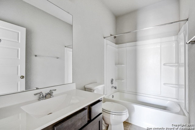 Image 21 of 25 For 10019 Rancho Real Rd