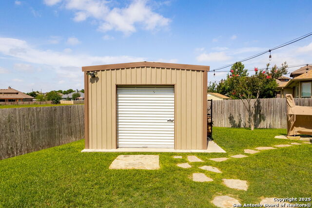Image 28 of 32 For 2298 Sungate