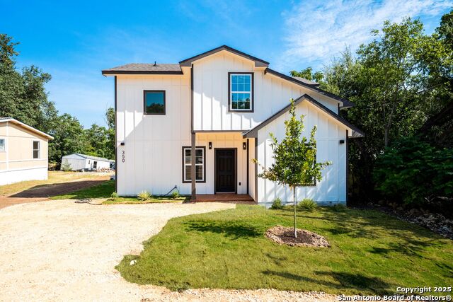 Details for 350 Spanish Oak Dr, Canyon Lake, TX 78133