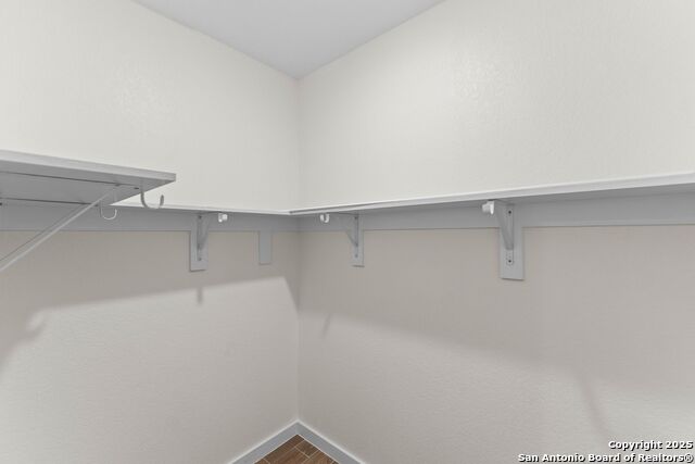 Image 13 of 22 For 350 Spanish Oak Dr