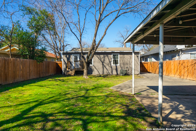 Listing photo id 22 for 330 Givens Ave