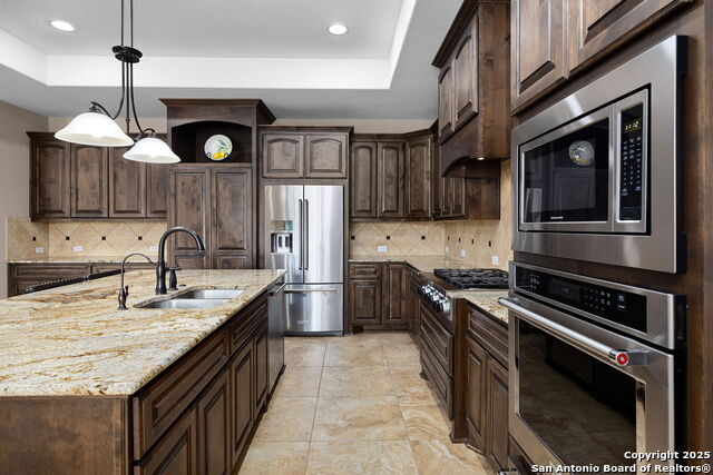 Listing photo id 5 for 1273 Via Principale