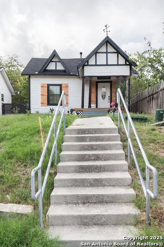 Image 3 of 15 For 750 Fulton  