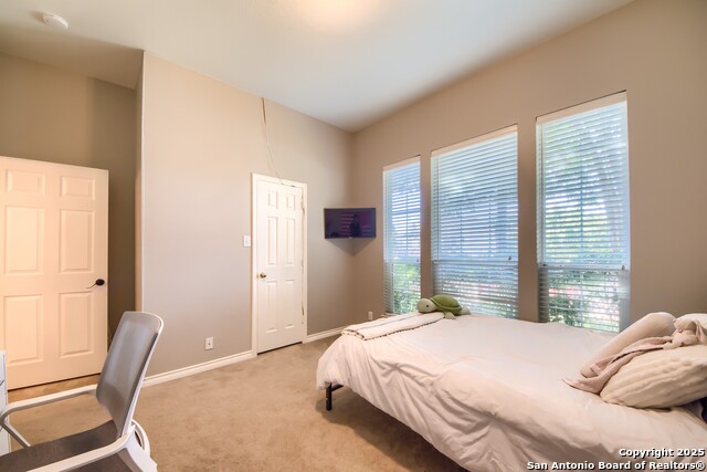Listing photo id 9 for 1711 Montecino