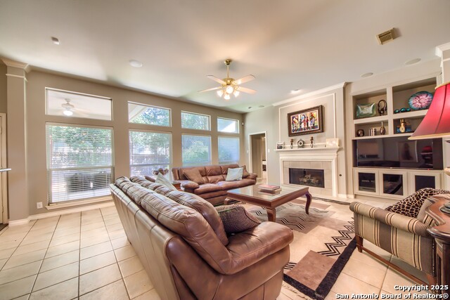 Listing photo id 21 for 1711 Montecino