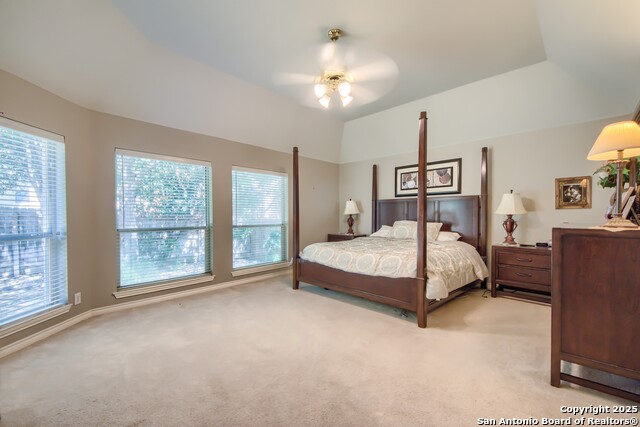 Listing photo id 29 for 1711 Montecino