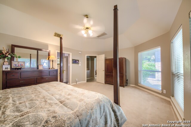 Listing photo id 31 for 1711 Montecino
