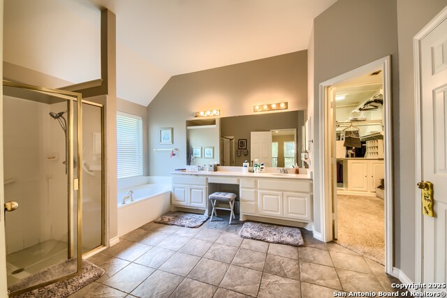 Listing photo id 34 for 1711 Montecino