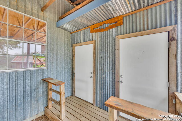 Image 10 of 44 For 123 Rocky Rd