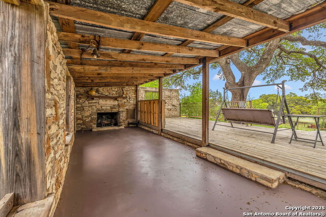 Image 25 of 44 For 123 Rocky Rd