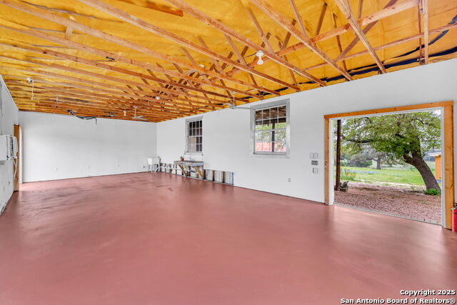 Image 4 of 44 For 123 Rocky Rd