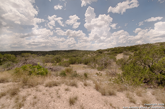 Listing photo id 7 for Tbd Sd 45720