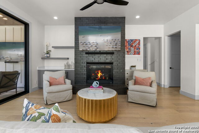 Image 7 of 36 For 260 Retama  