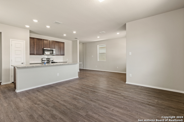 Image 6 of 21 For 4939 Blue Ranch