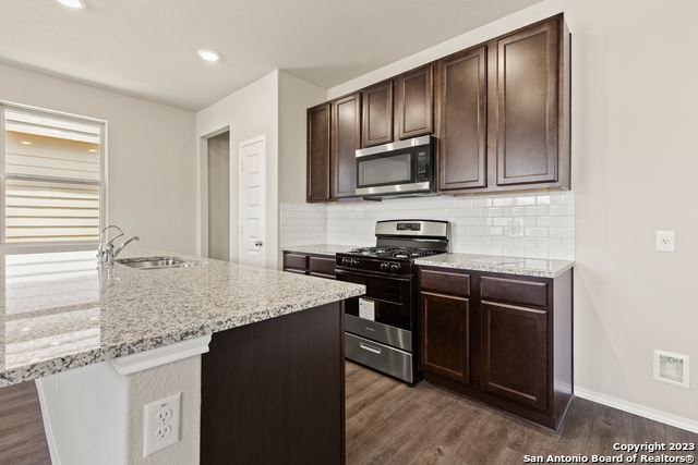 Image 7 of 21 For 4939 Blue Ranch