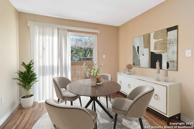 Image 8 of 15 For 1033 Rivas  