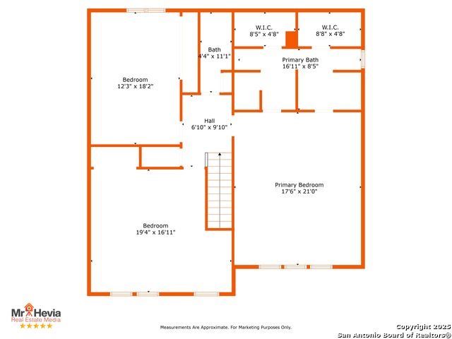 Listing photo id 16 for 14403 Red Grove