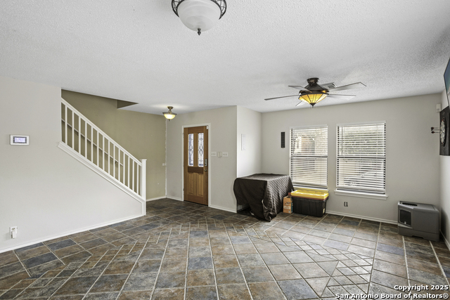 Listing photo id 1 for 14403 Red Grove