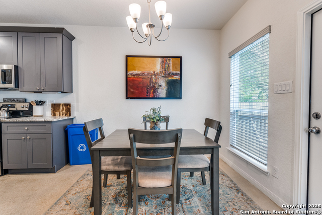 Image 5 of 22 For 811 Potomac