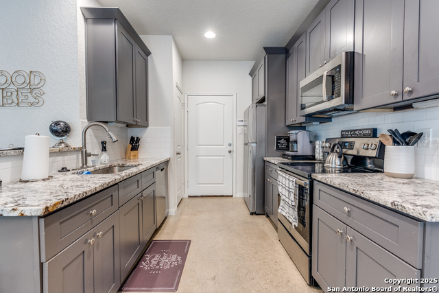 Image 6 of 22 For 811 Potomac