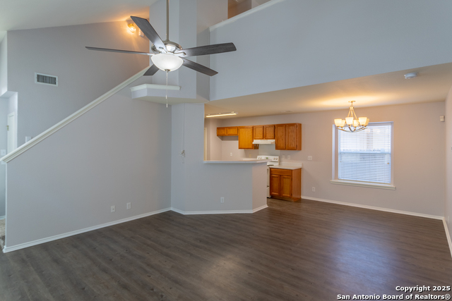 Image 5 of 14 For 9010 Arch