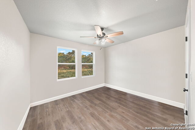 Image 16 of 30 For 221 Deerwood Circle
