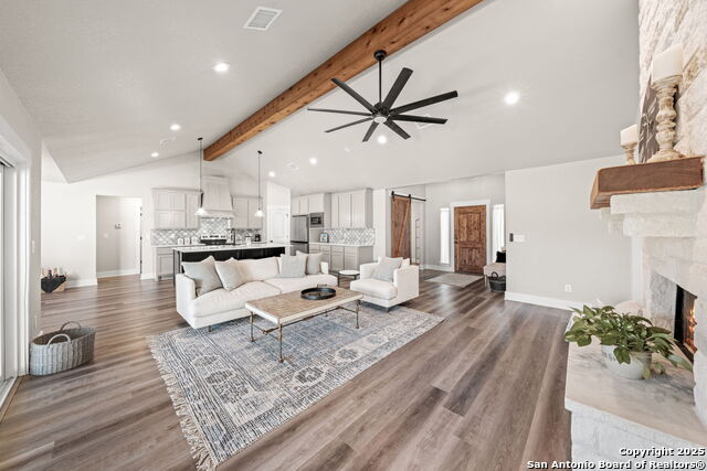 Image 6 of 30 For 221 Deerwood Circle