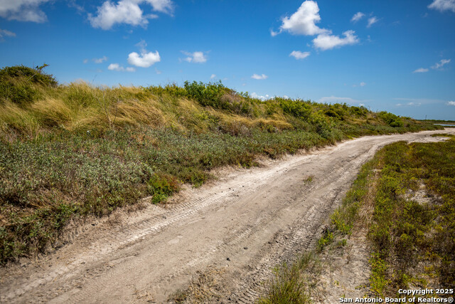 Listing photo id 11 for 602-698 Cape Velero Dr