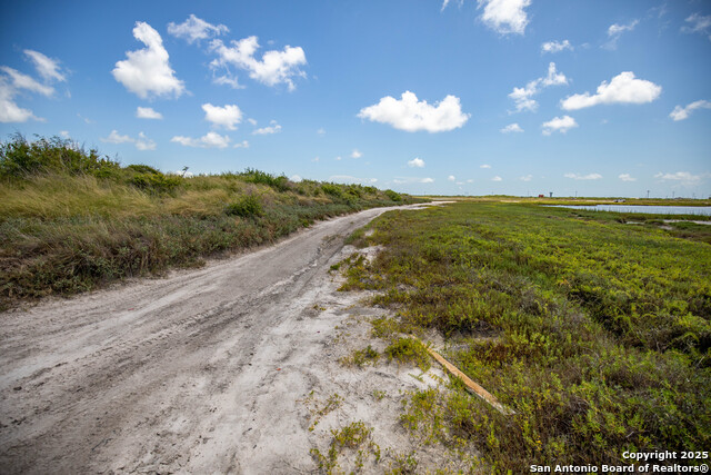 Listing photo id 23 for 602-698 Cape Velero Dr