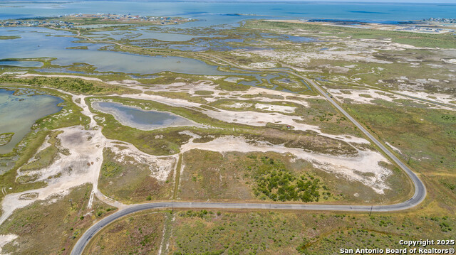 Listing photo id 5 for 602-698 Cape Velero Dr