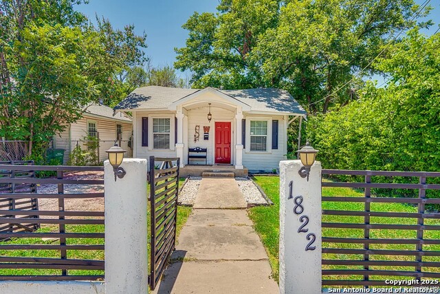Details for 1822 Woodlawn, San Antonio, TX 78201