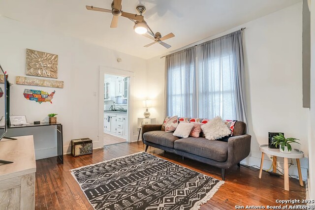 Image 14 of 20 For 1822 Woodlawn