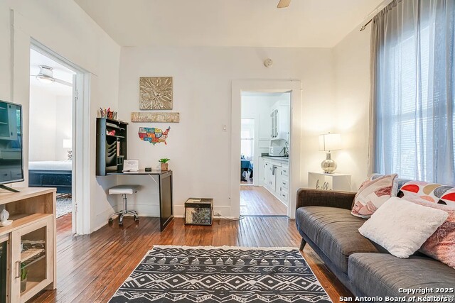 Image 16 of 20 For 1822 Woodlawn