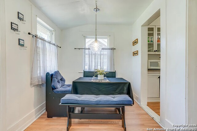 Image 18 of 20 For 1822 Woodlawn