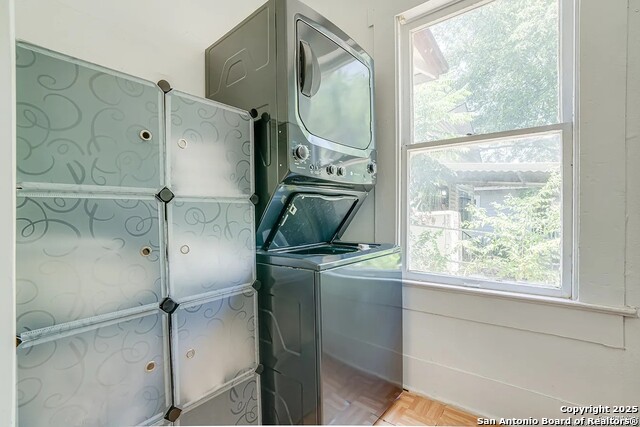 Image 20 of 20 For 1822 Woodlawn
