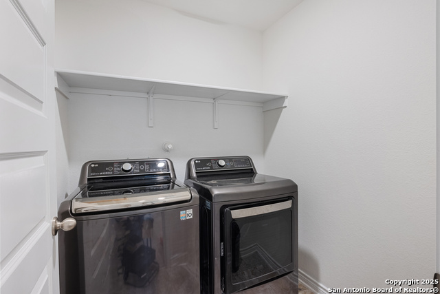 Image 20 of 32 For 3210 Sunday Song