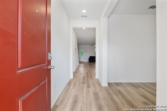 Image 4 of 32 For 3210 Sunday Song