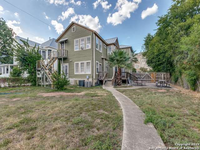 Image 28 of 29 For 228 Woodlawn W